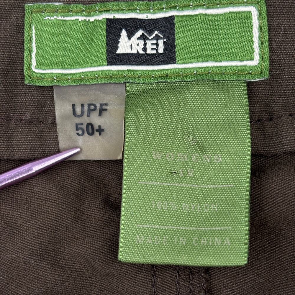 REI Cargo Shorts Womens Size‎ 12 Dark Olive Green Nylon 50+ UPF Hiking Outdoor - Picture 3 of 10